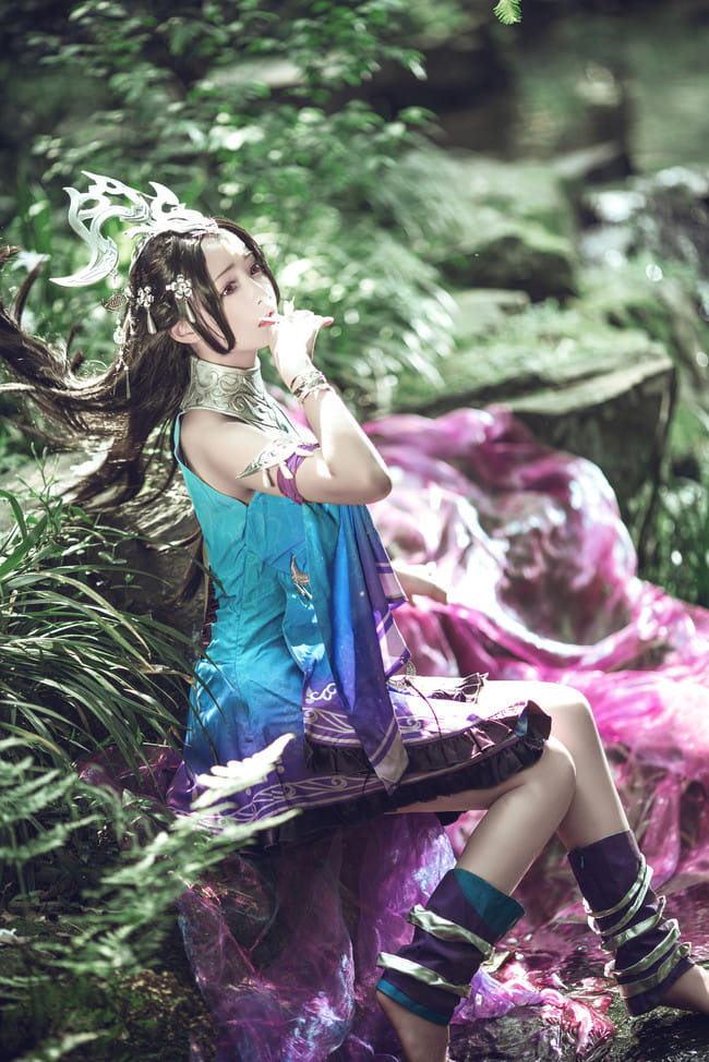 剑网三 五毒秦风套萝莉