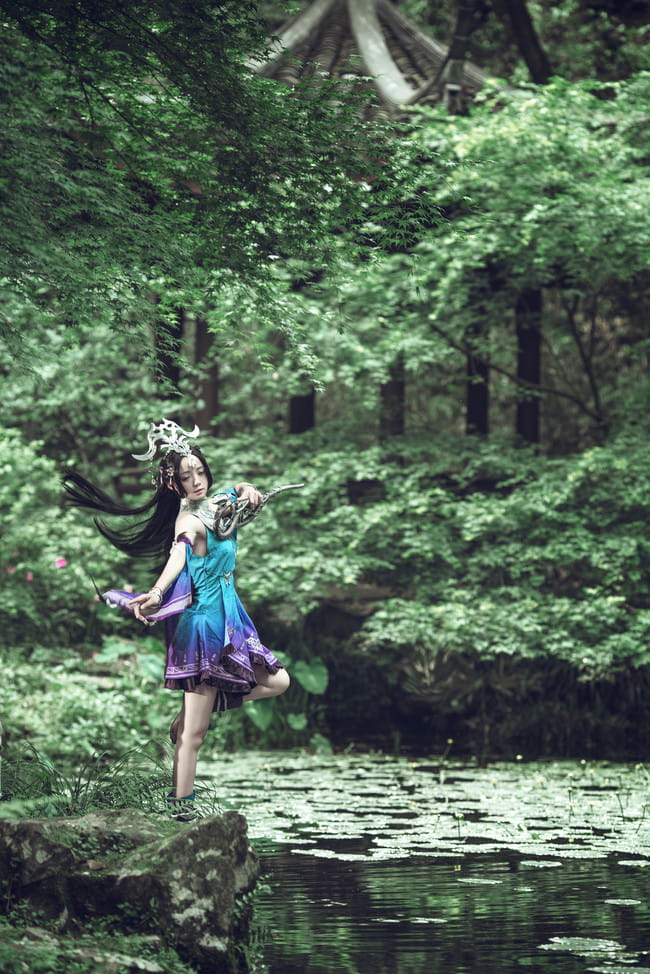 剑网三 五毒秦风套萝莉