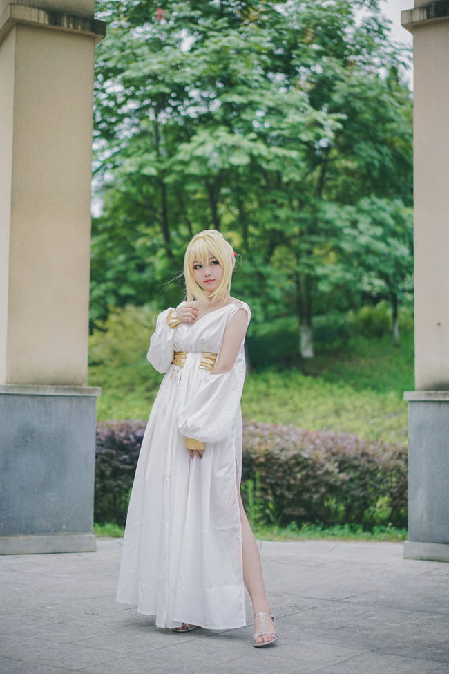 【cos正片】尼禄睡衣cos
