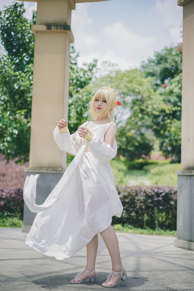 【cos正片】尼禄睡衣cos