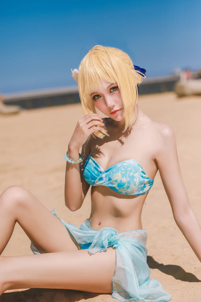 【cos正片】Fate/Extra Saber 泳装