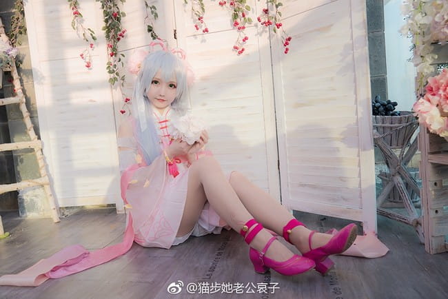 洛天依 宅舞 哀子 cosplay