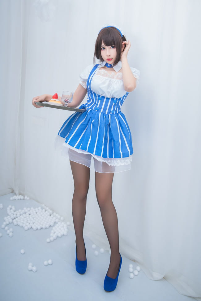 路人女主的养成方法 黑丝 女仆 cosplay