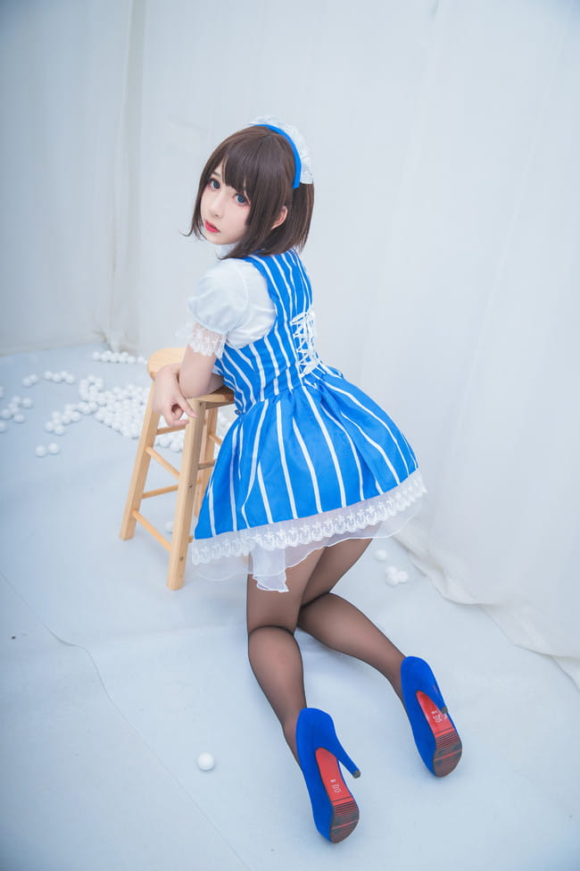 路人女主的养成方法 黑丝 女仆 cosplay