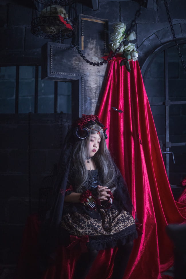 【LOLITA】可爱小魔女，给你们下个【诅咒】