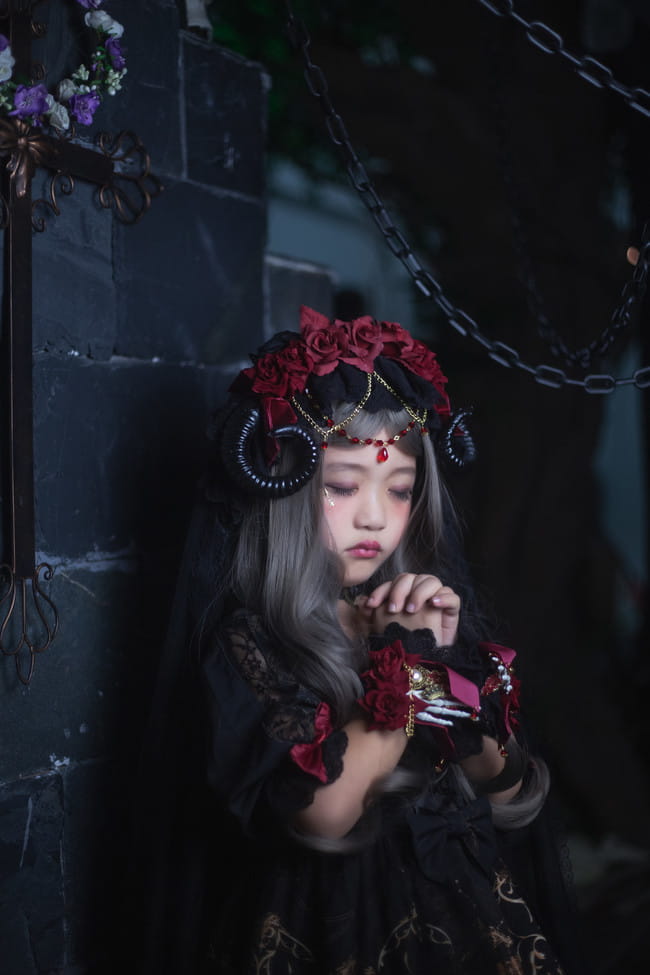 【LOLITA】可爱小魔女，给你们下个【诅咒】