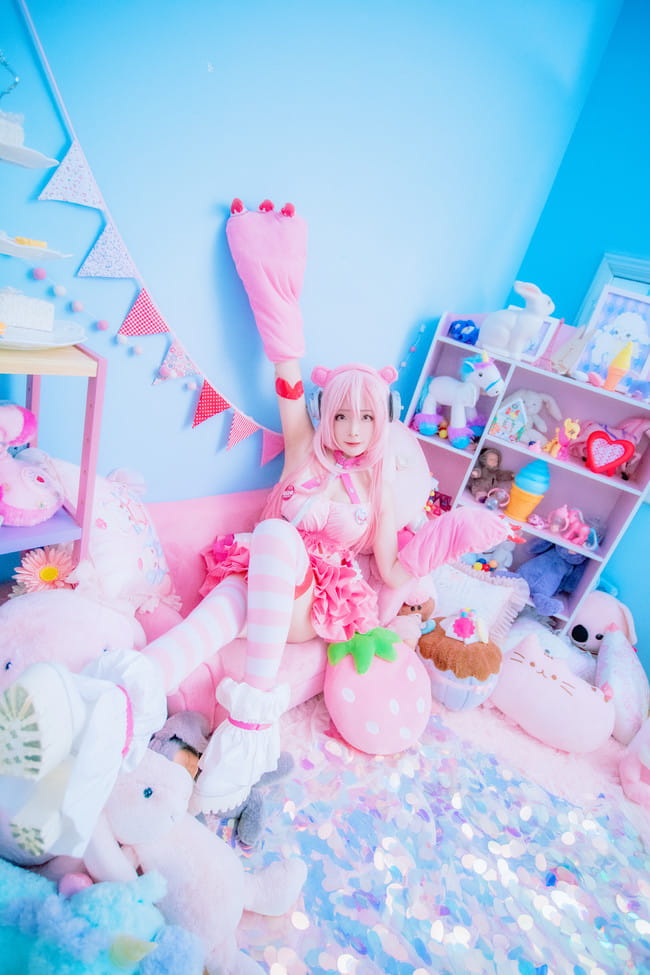 超级索尼子 暴力熊出镜 cosplay