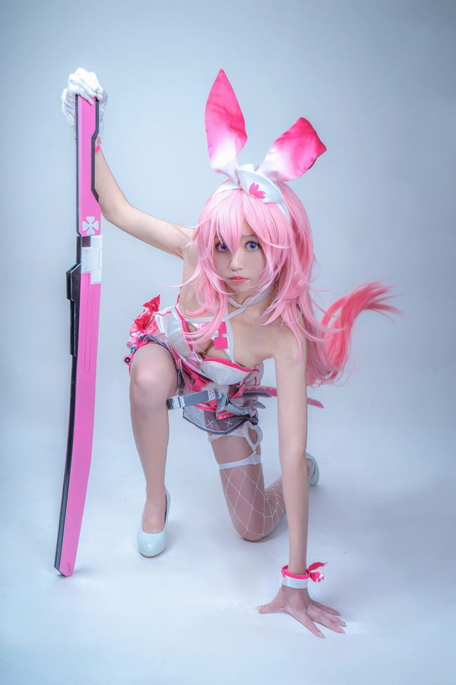 崩坏学园3 护士装 八重樱 cosplay