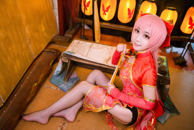 VOCALOID LUKA 巡音 cosplay