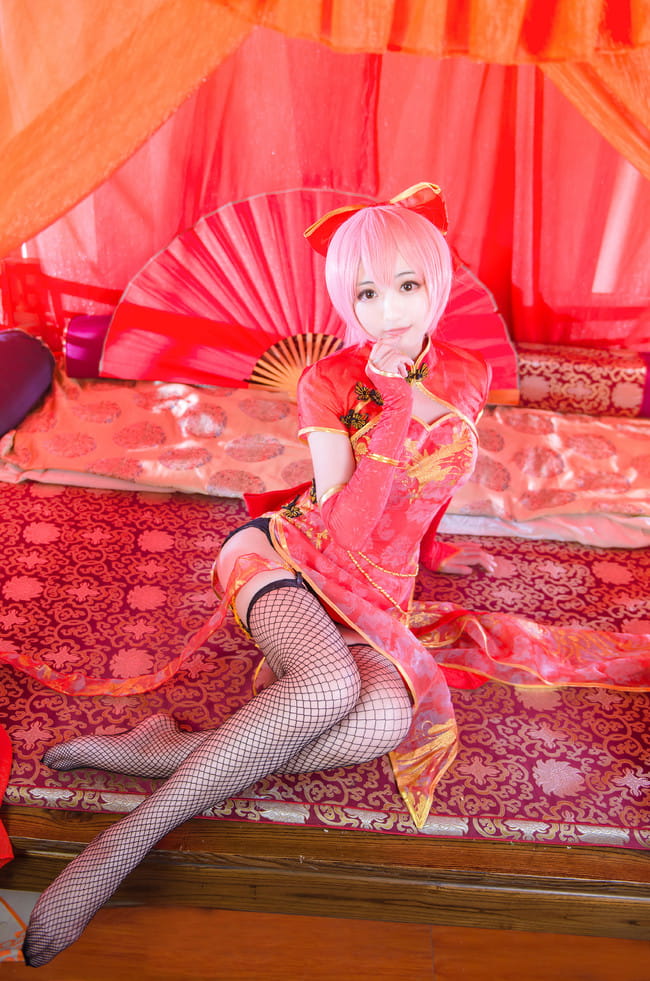 VOCALOID LUKA 巡音 cosplay