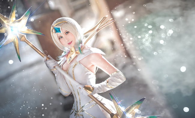 英雄联盟 关辉女郎拉克丝 大元素使 cosplay