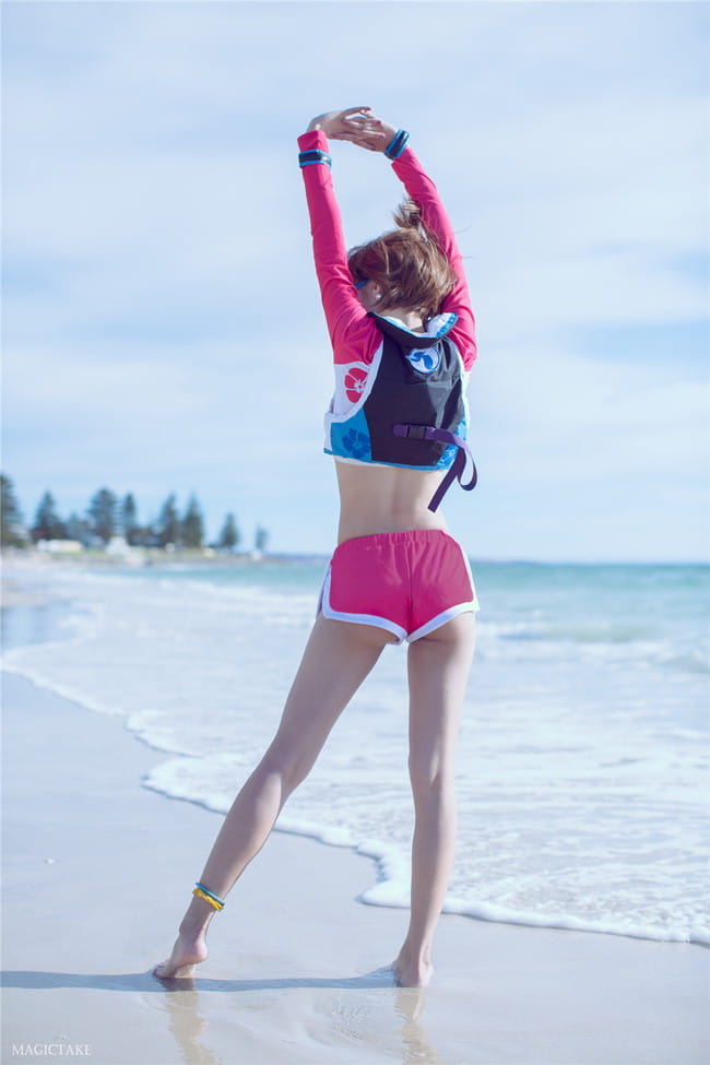 【cos正片】2018夏季运动皮肤-踏浪者D.va