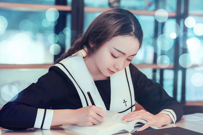 【JK制服】你爱的 究竟是表我 还是里我？