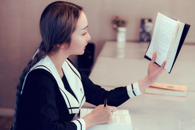 【JK制服】你爱的 究竟是表我 还是里我？