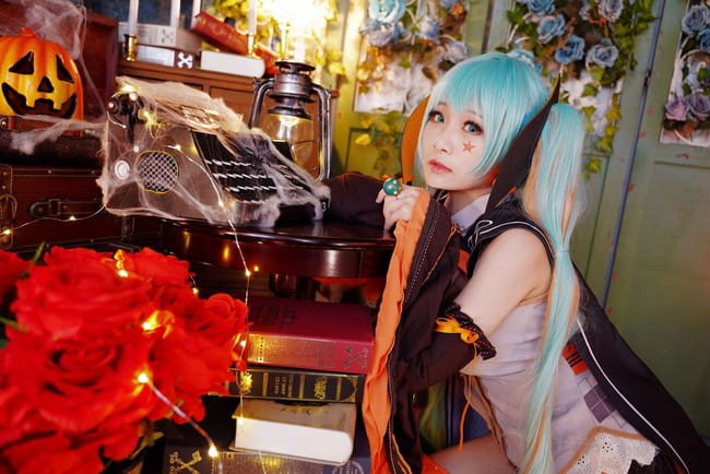 VOCALOID 万圣节 初音ミク 双马尾 绝对领域 cosplay