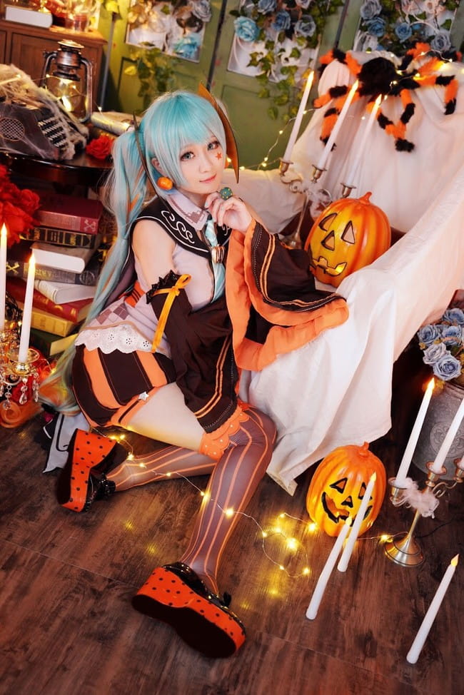 VOCALOID 万圣节 初音ミク 双马尾 绝对领域 cosplay