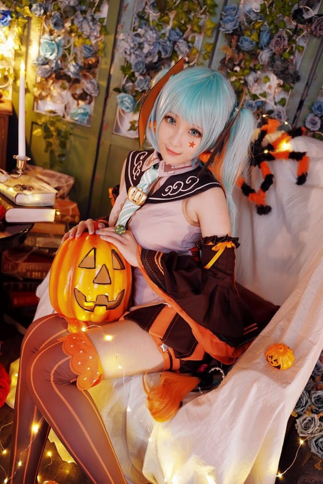VOCALOID 万圣节 初音ミク 双马尾 绝对领域 cosplay