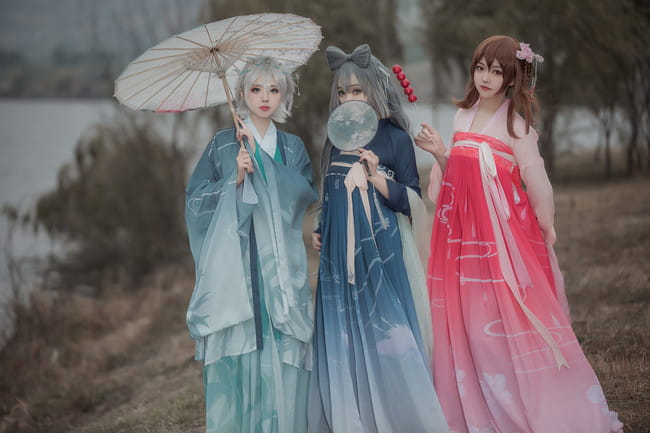 VOCALOID 洛天依 言和 乐正绫 cosplay