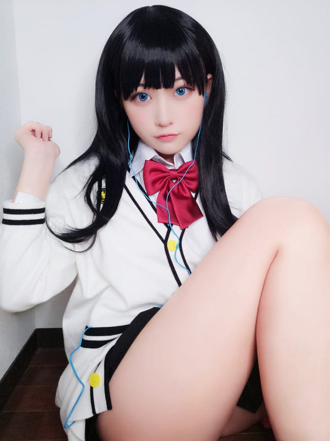 我永远喜欢宝多六花的肉腿～