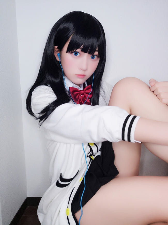 我永远喜欢宝多六花的肉腿～