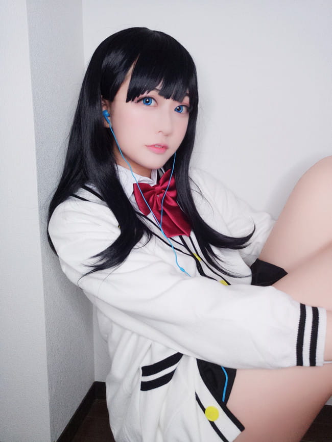 我永远喜欢宝多六花的肉腿～