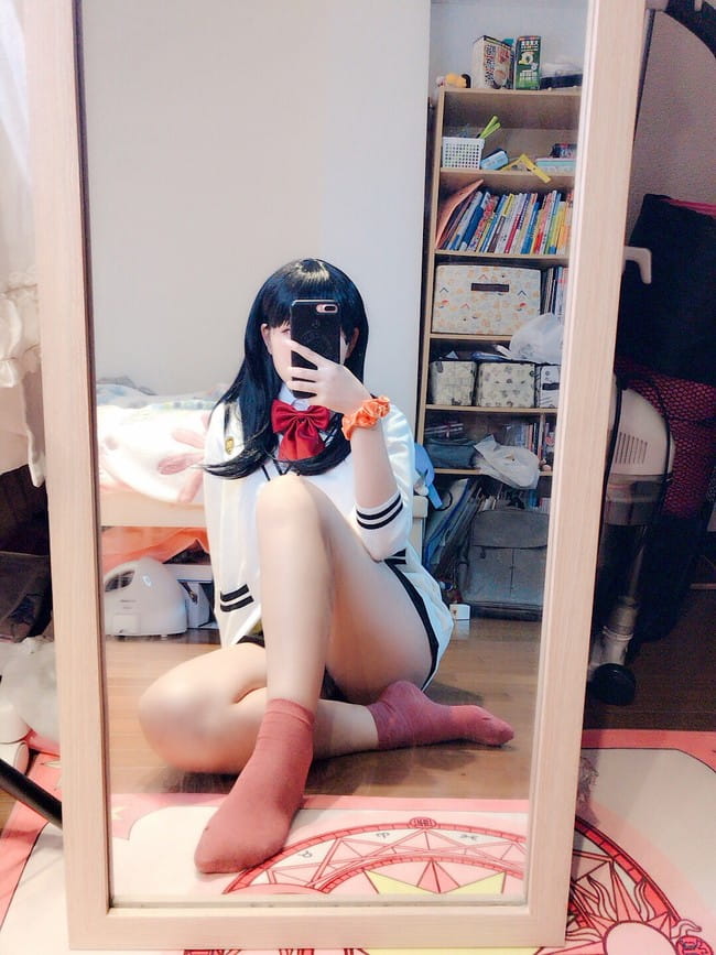 我永远喜欢宝多六花的肉腿～