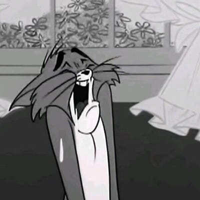 笑里全是坦荡 ​​​​卡里全是钞票 ​​​​卡通动漫qq情侣头像