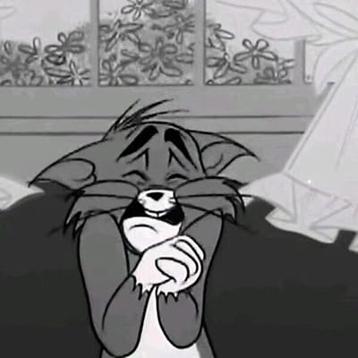 笑里全是坦荡 ​​​​卡里全是钞票 ​​​​卡通动漫qq情侣头像