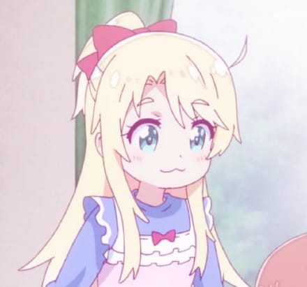 金发碧眼混血美少女姬坂乃爱