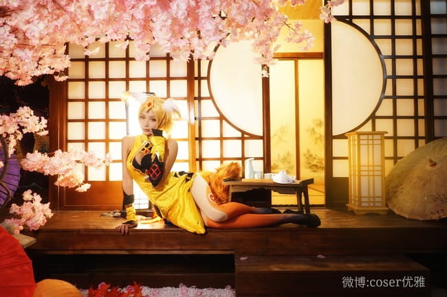 来陪妲己玩耍吧~ cosplay