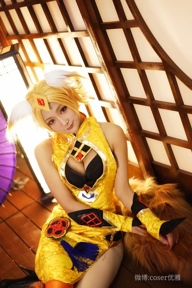 来陪妲己玩耍吧~ cosplay