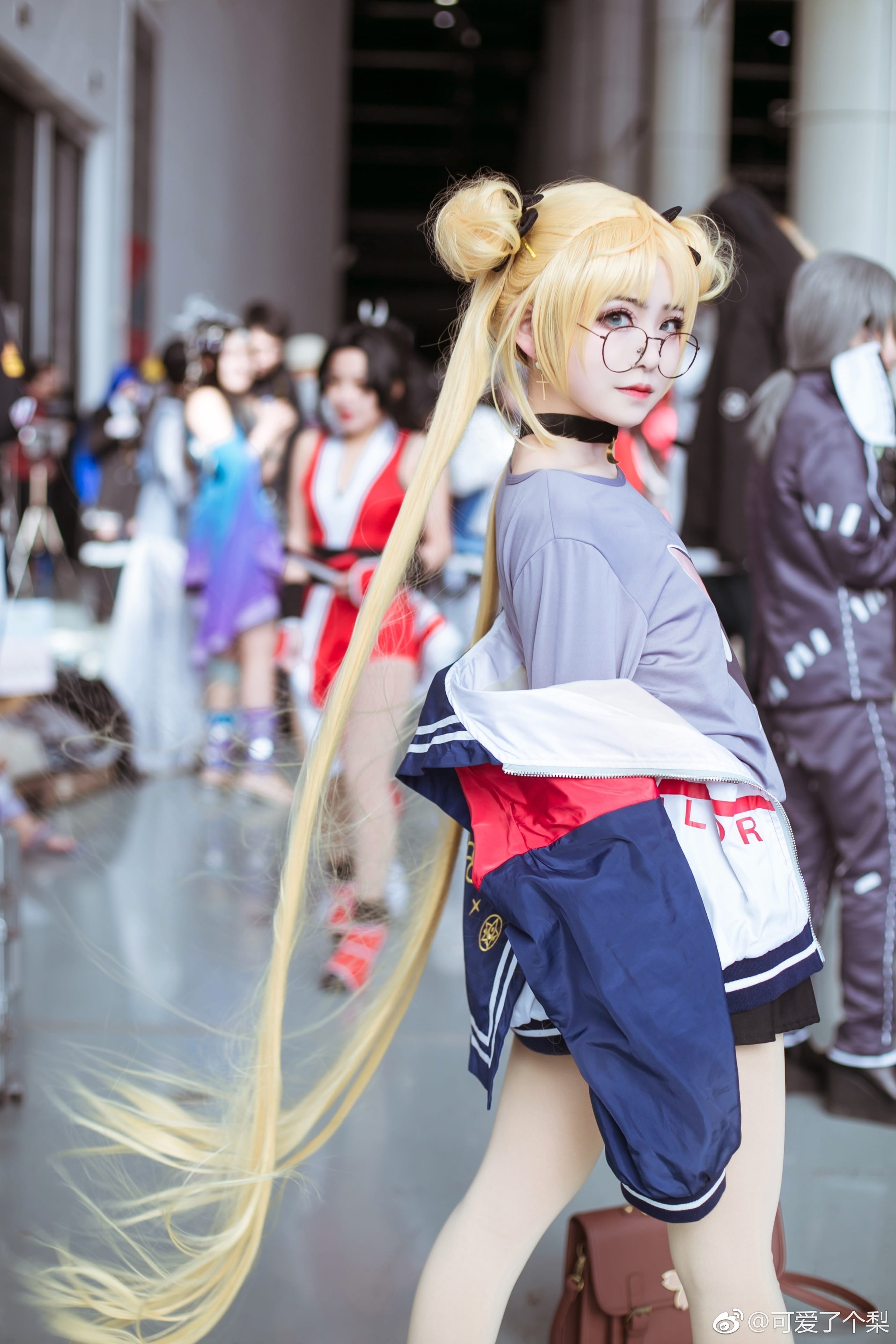 美少女战士COSPLAY 代表月亮消灭你