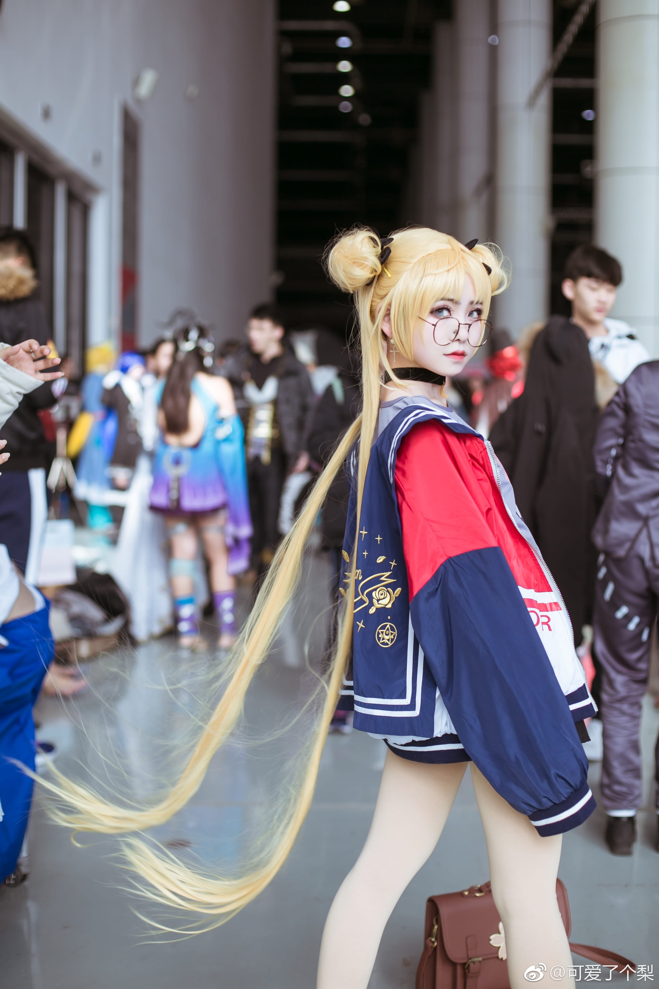 美少女战士COSPLAY 代表月亮消灭你