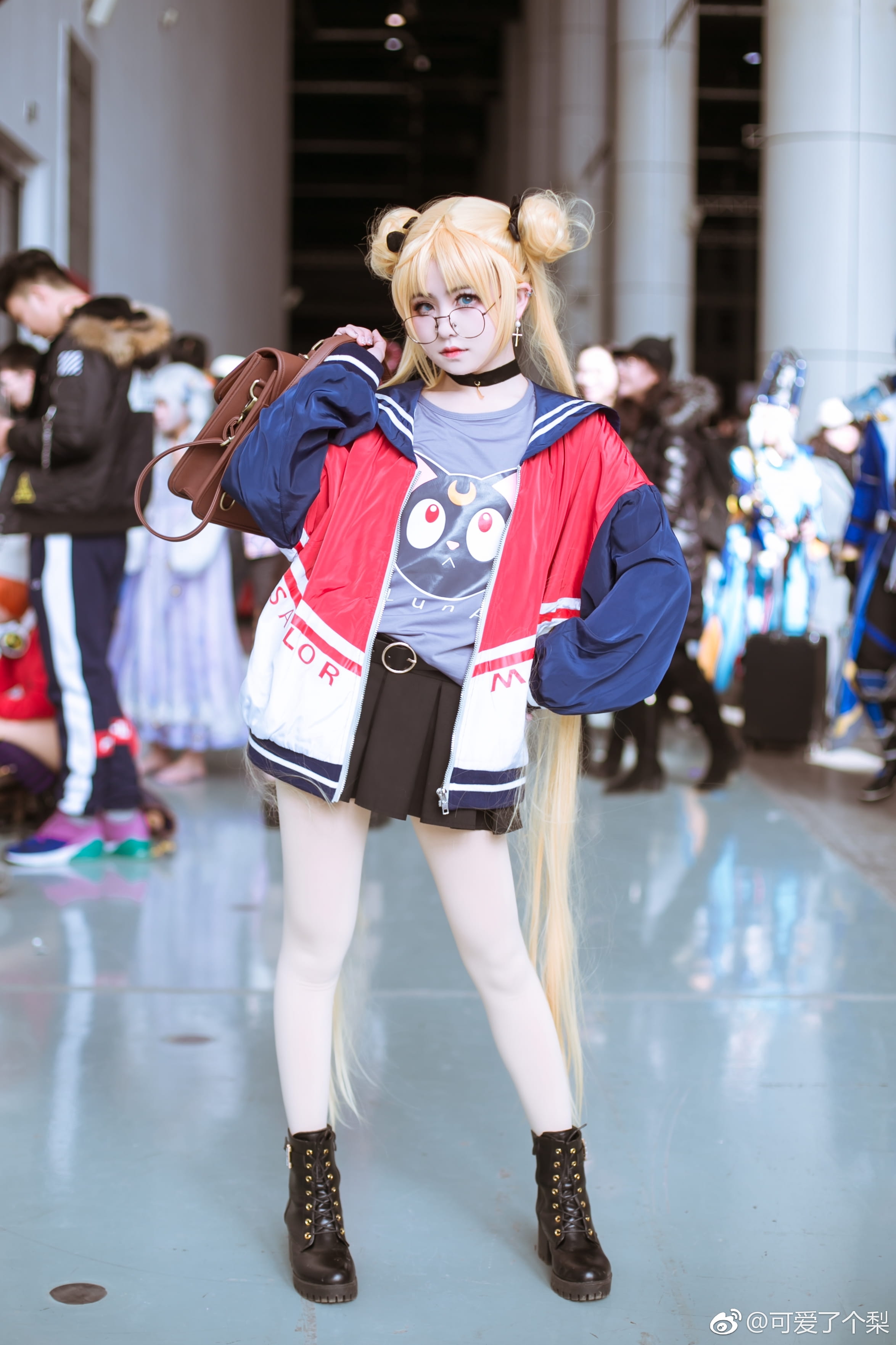 美少女战士COSPLAY 代表月亮消灭你