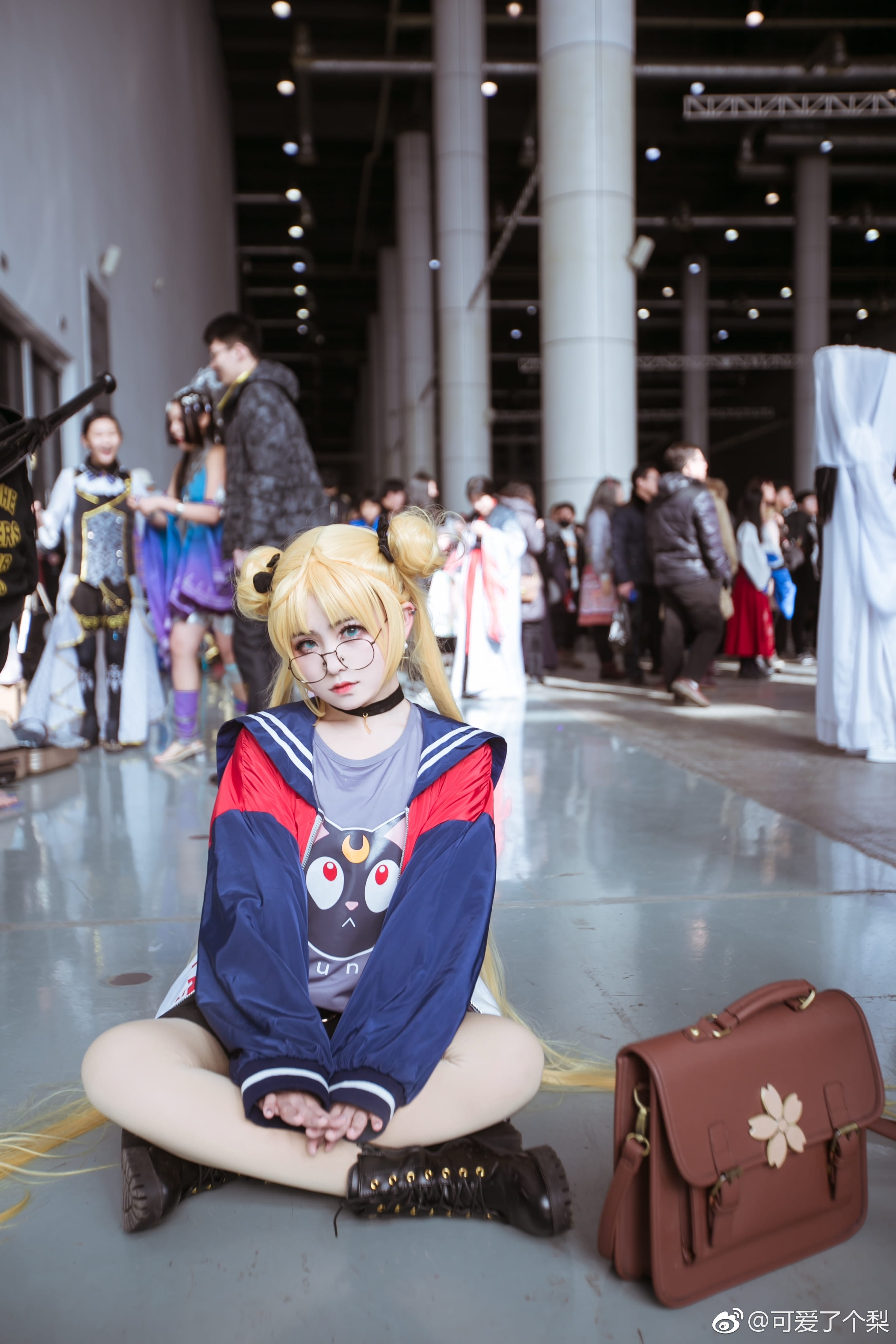 美少女战士COSPLAY 代表月亮消灭你