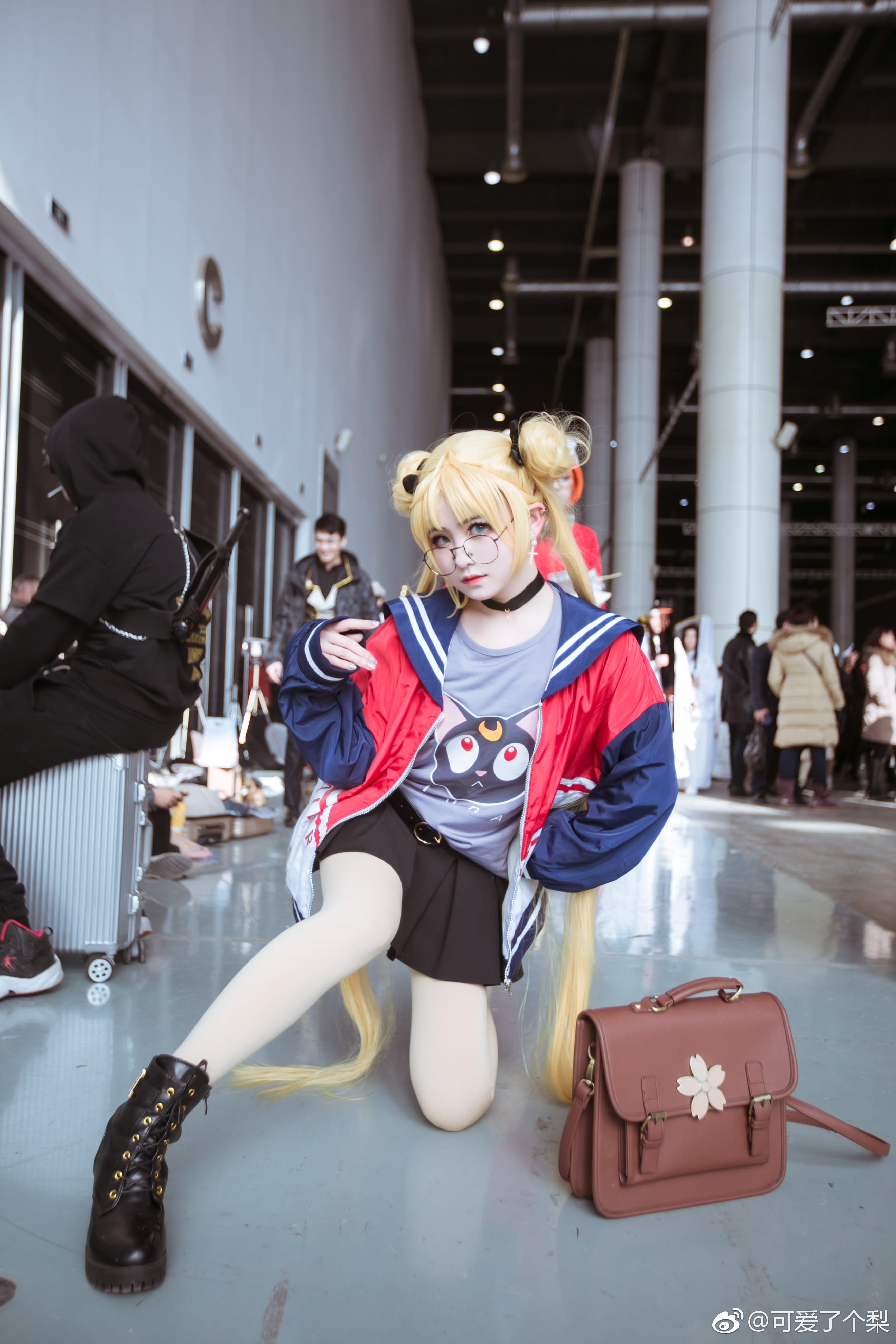 美少女战士COSPLAY 代表月亮消灭你