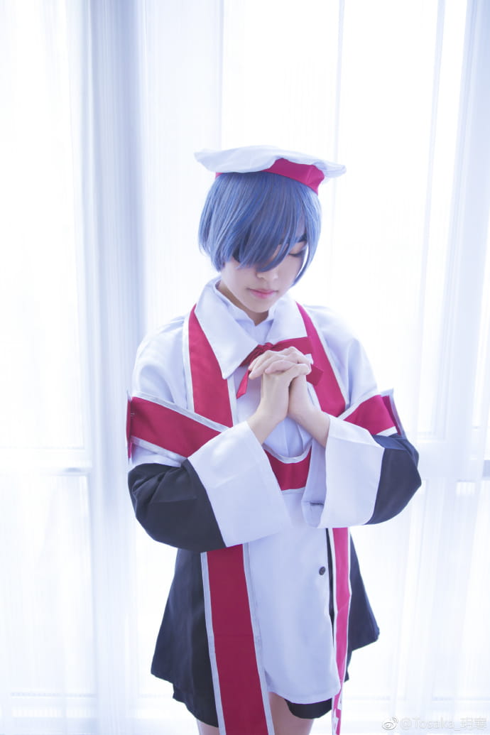 黑执事夏尔cosplay