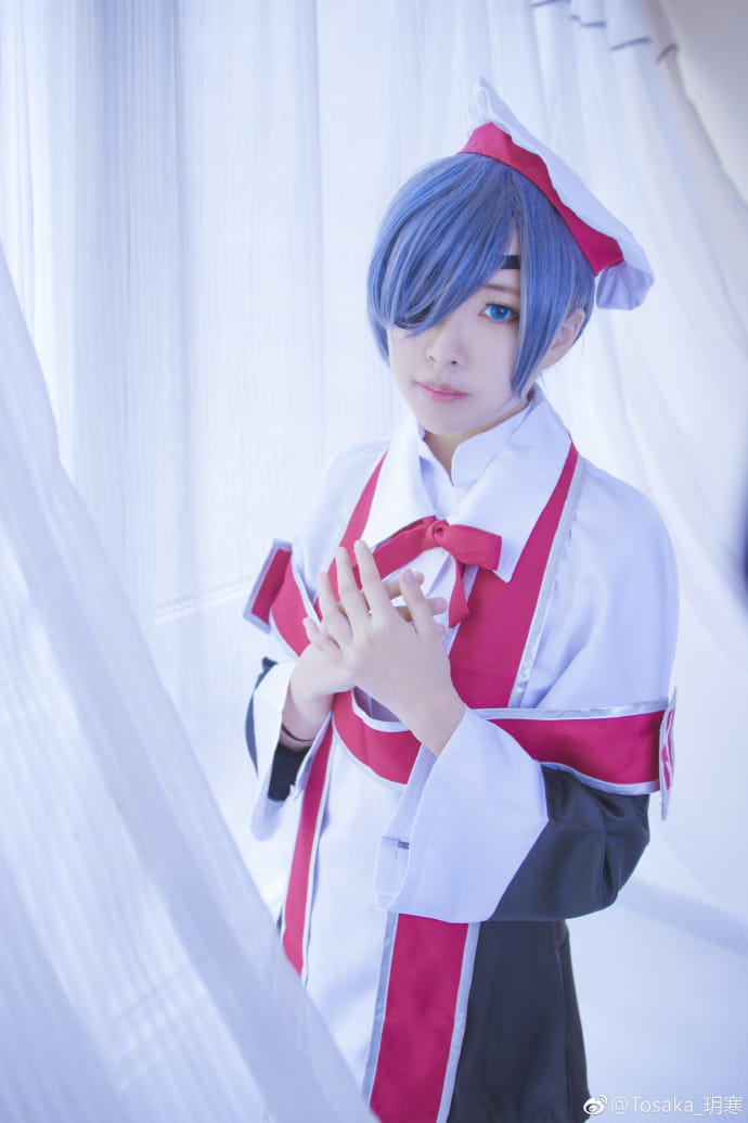 黑执事夏尔cosplay
