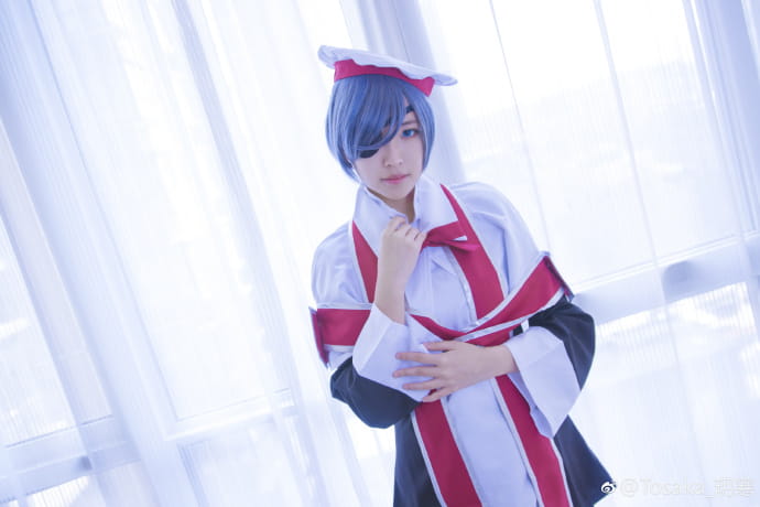 黑执事夏尔cosplay
