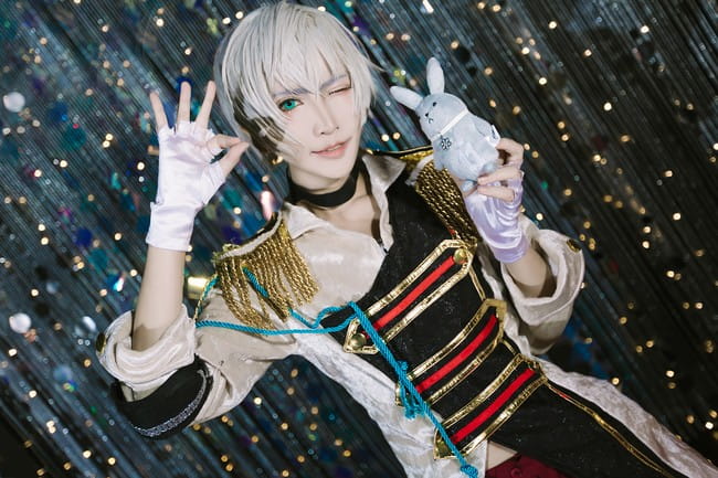 月歌霜月隼 COSPLAYA