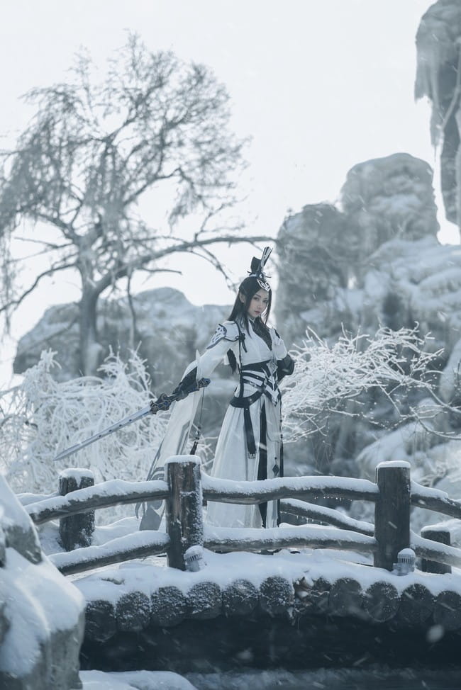 剑网三道姑COSPLAY