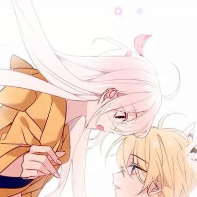 心动情侣头像动漫