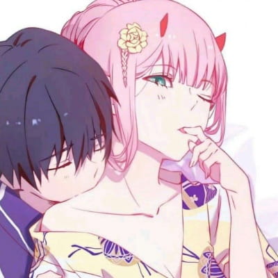 一左一右情侣动漫头像