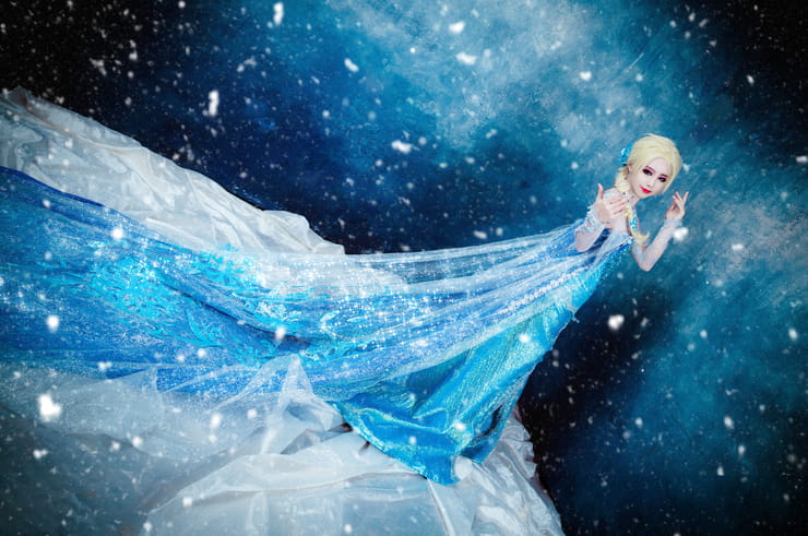【cos】气质超有超美冰雪奇缘艾尔莎公主cos！
