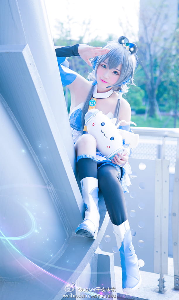 【COS】清凉一夏~蓝色的洛天依(?*?ω?)?