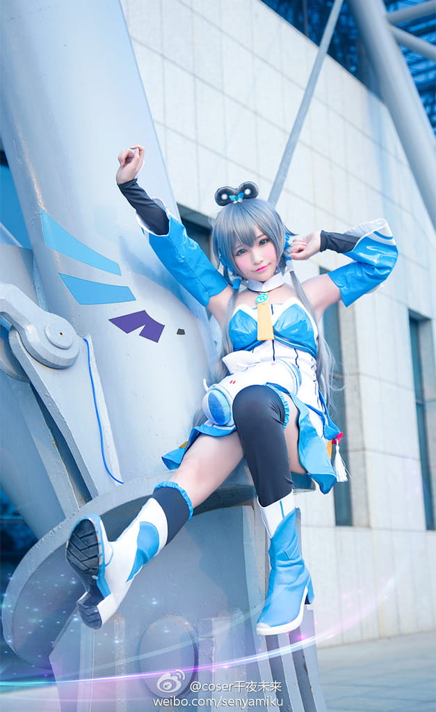 【COS】清凉一夏~蓝色的洛天依(?*?ω?)?