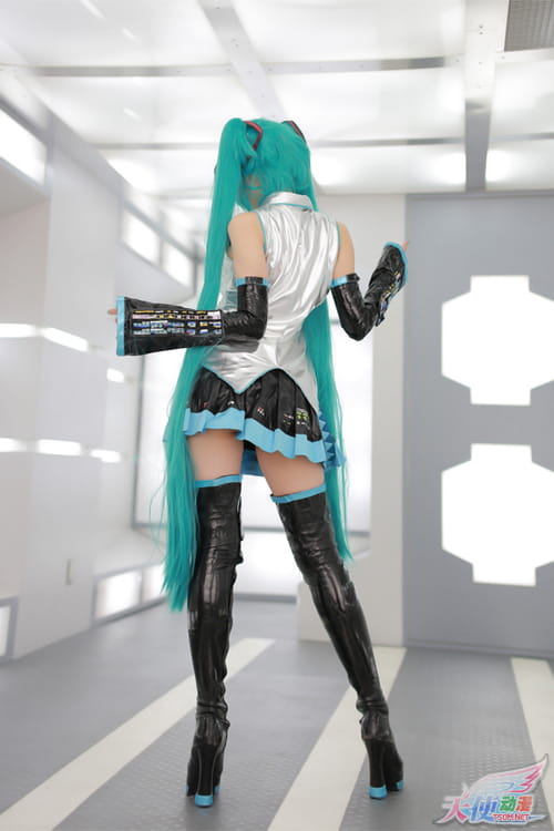 【COS】初音ミク 系列图------福利后方w