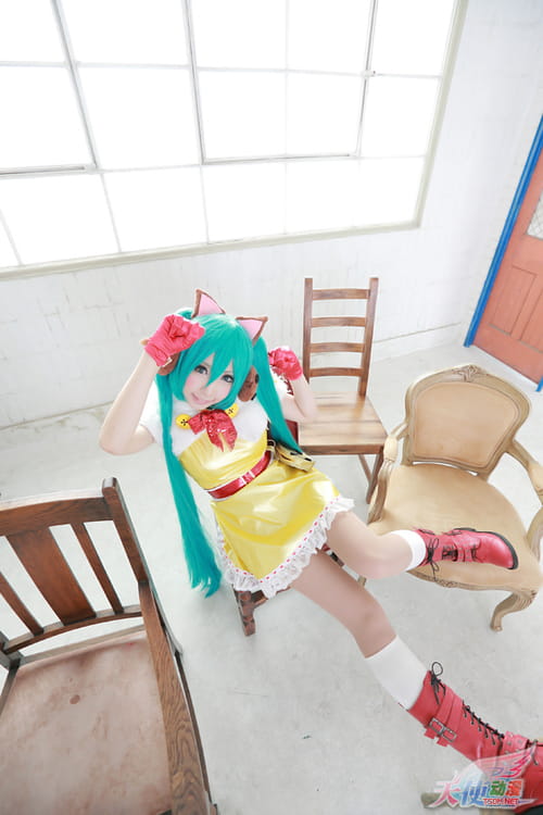【COS】初音ミク 系列图------福利后方w