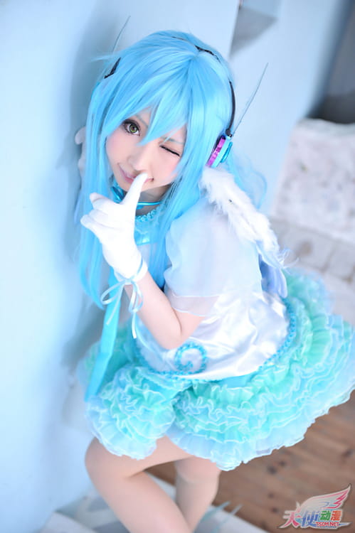 【COS】初音ミク 系列图------福利后方w