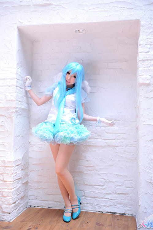 【COS】初音ミク 系列图------福利后方w